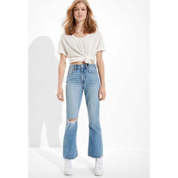 Women's American Eagle Distressed Hi Rise Flare Jean size 8 Short Bohemian - Picture 1 of 6